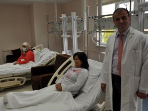 "Geçmiş olsuna" geldi, böbreğini verdi