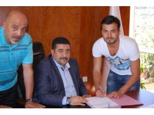 Ahmet Devret'in Sözleşmesi 3 Yıl Uzatıldı