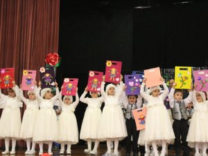 Minik adımlar hünerlerini sergiledi