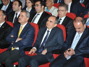 KTO'da para politikaları konferansı