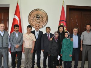 Ödül altınlarını Soma'ya gönderdiler