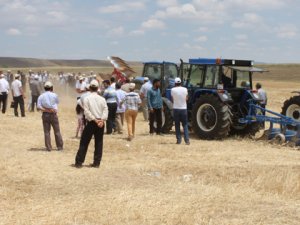 Türk Traktör, çiftçilerle buluştu