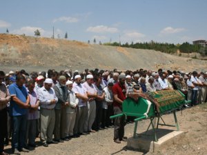 Muammer Demirkan annesi vefat etti