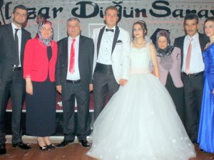 Karadoğan ailesinin düğün mutluluğu