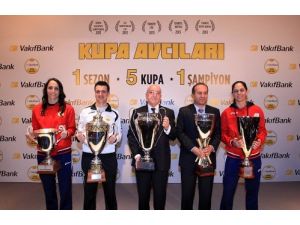 Vakıfbank Voleybol Takımı, Guinness Rekorlar Kitabı'na Girdi