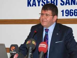 "Siyasi Ortam Daha Az Gergin Olsa Büyüme Rakamları Daha Yukarılara Çıkabilir"