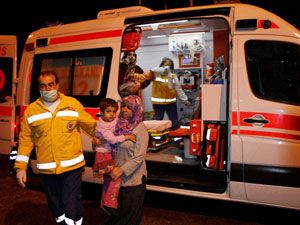 İki yaşındaki bebek kardeşlerini ölümden kurtardı
