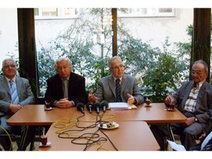 Yaşlı bakımı yapacak eğitimci yetiştirilecek