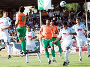 Şekerspor Tepecik virajında