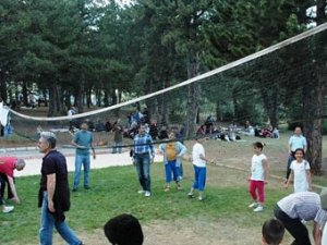 MÜSİAD Konya piknikte stres attı