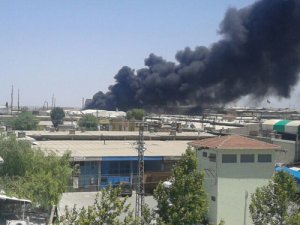 Sanayide çıkan yangın korkuttu