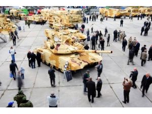 Rusya İlk Çeyrekte 5,6 Milyar Dolarlık Silah Ve Askeri Teçhizat İhraç Etti