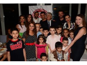 Mehmet Topal'dan, Hasta Çocuklara Moral