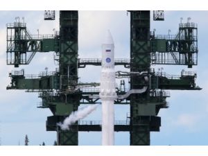 Rusya, Sovyetlerden Sonra İlk Defa Tasarladığı Uzay Roketini Başarıyla Fırlattı