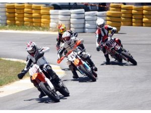 Süpermoto Şampiyonası'nın Heyecanı Haftasonunda Uşak'ta Yaşanacak