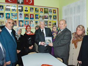 ‘Şehitler unutulmadı’