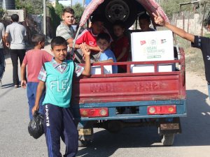 Gazze'de siviller hedef alınıyor