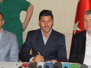 Torku Konyaspor'da Marica ve Djalma imzaladı