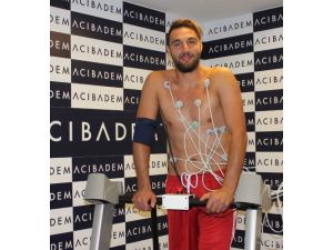 Kayserispor’da Hakan Arıkan Sağlık Kontrolünden Geçti