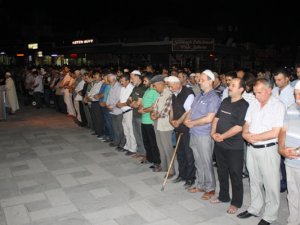 Siyonistler Müslüman kanı ile geziyor