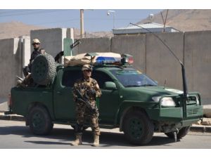 Afganistan’da İntihar Saldırısı: 4 Yabancı Danışman Öldü
