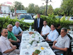 İsmilliler iftar yemeğinde buluştu