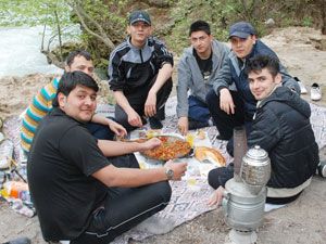 Sınav stresini ‘Yerköprü Şelalesi’ne attılar