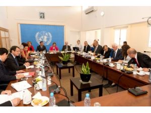 Kıbrıs Müzakerelerinde Sinirler Gerildi; Anastasiadis Masayı Terk Etti
