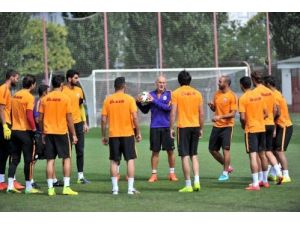 Galatasaray'da Yeni Sezon Hazırlıkları Sürüyor