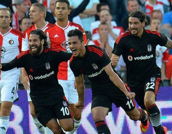 Beşiktaş Feyenoord'u 2-1 yendi