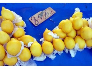Limonun Tane Fiyatı 1 Liraya Yaklaştı, Pazarcı Da Tüketici De Şaşkın
