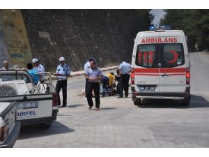 Kadirli’de Trafik Kazası: 3 Yaralı