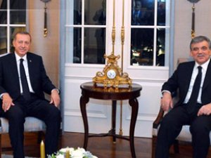 Erdoğan: Gül'ün partiye dönmesinde bir mani yok