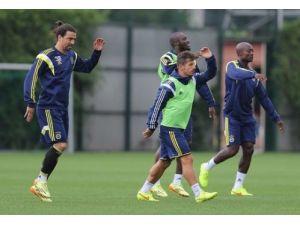 Fenerbahçe, Roma İle Oynayacağı Maçın Hazırlıklarını Tamamladı