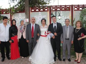 Onur Murat Göçergi evlendi