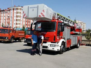 Büyükşehir İtfaiye filosunu güçlendiriyor