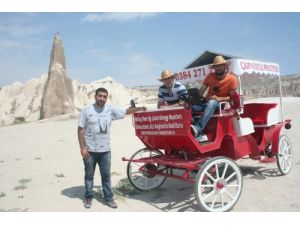 Turistler Kapadokya’yı Güneş Enerjili Faytonla Geziyor