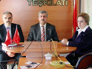 “İnsan odaklı sistem ile geleceğiz”