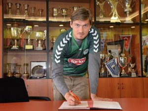 Vid Belec Konyaspor'a imza attı