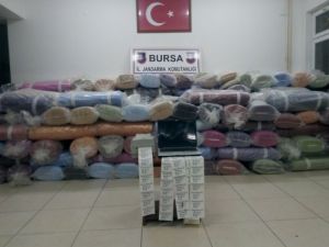 Tekstil Fabrikasından Kumaş Çalan Hırsızlar Yakalandı