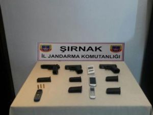 Şırnak'ta 3 Glock Marka Tabanca Ele Geçirildi