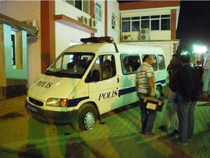 Kızıltepe'de silahlı saldırı: 1 polis şehit oldu
