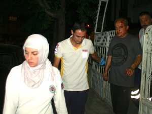 Maskeli hırsız ev sahibini darbetti