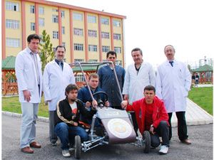 Seydişehir’de tek kişilik otomobil yaptılar