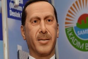 Tayyip Erdoğan'ın balmumu heykeli sergilendi!