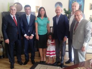 Kılıçdaroğlu, Musul Başkonsolosu'nu Evinde Ziyaret Etti