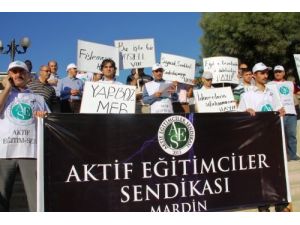 Aktif Eğitimciler Sendikası Mardin'de Meb'i Protesto Etti