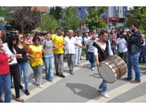 Tunceli'de Eğitimciler Grev Yaptı