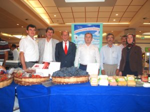 Sergilenen organik ürünler yoğun ilgi gördü