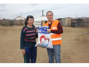 Kimse Yok Mu'dan Çadırda Yaşayan Moğollara Kurban Eti Yardımı